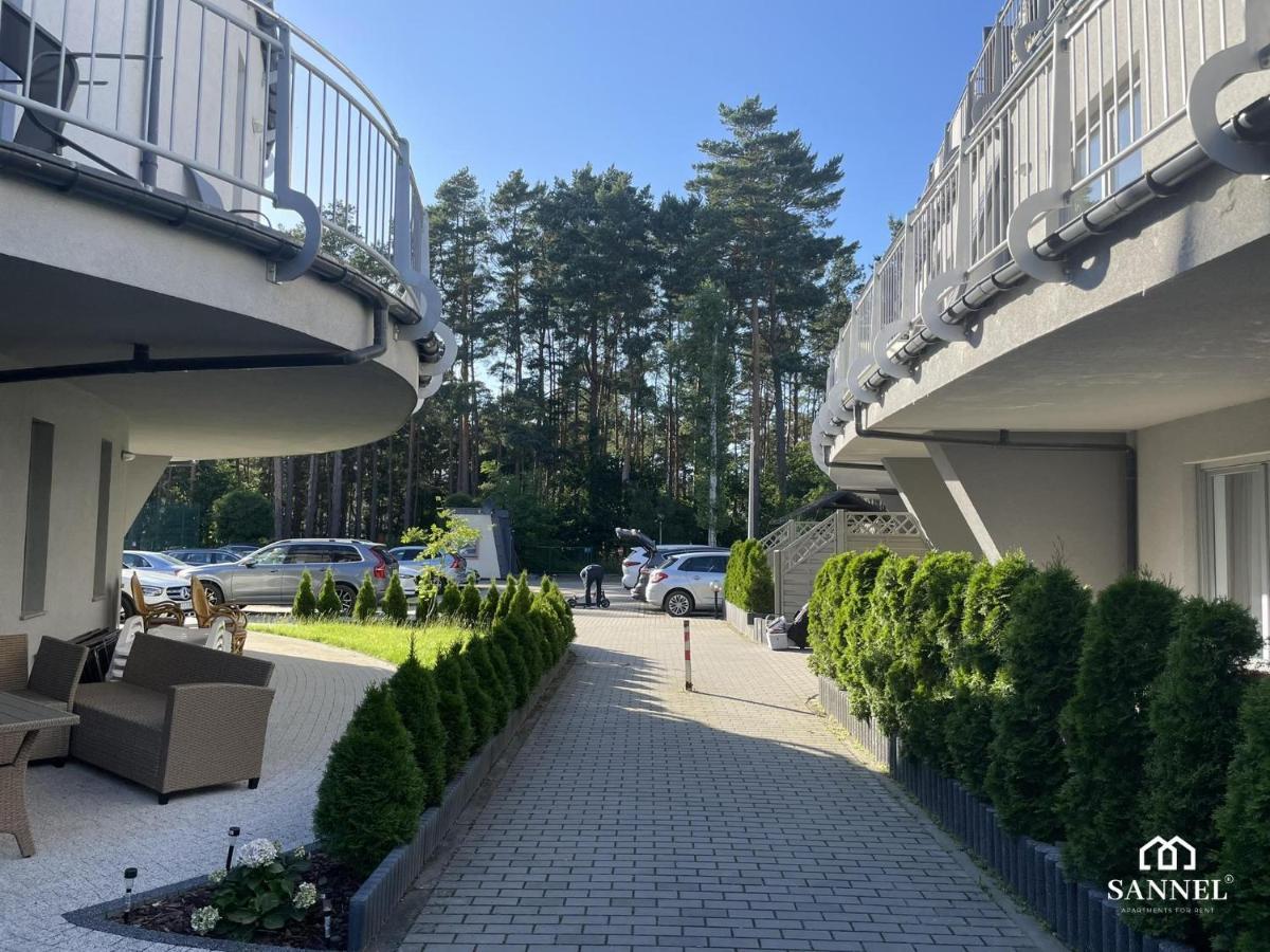 Apartament Fregata Z Basenem - Pobierowo -Sannel Apartments For Rent Exteriör bild